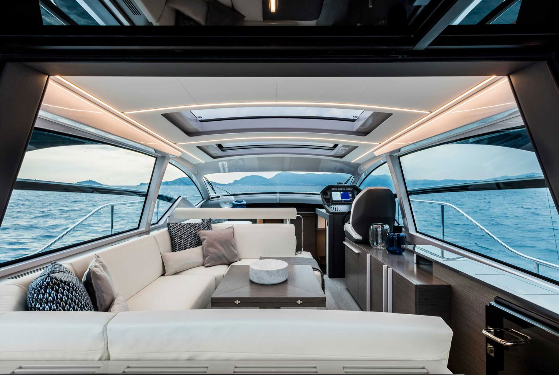 Pershing 5x